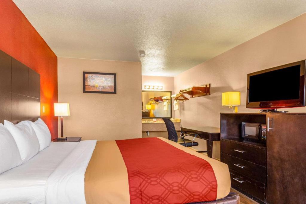 Econo Lodge Meridian Exterior foto